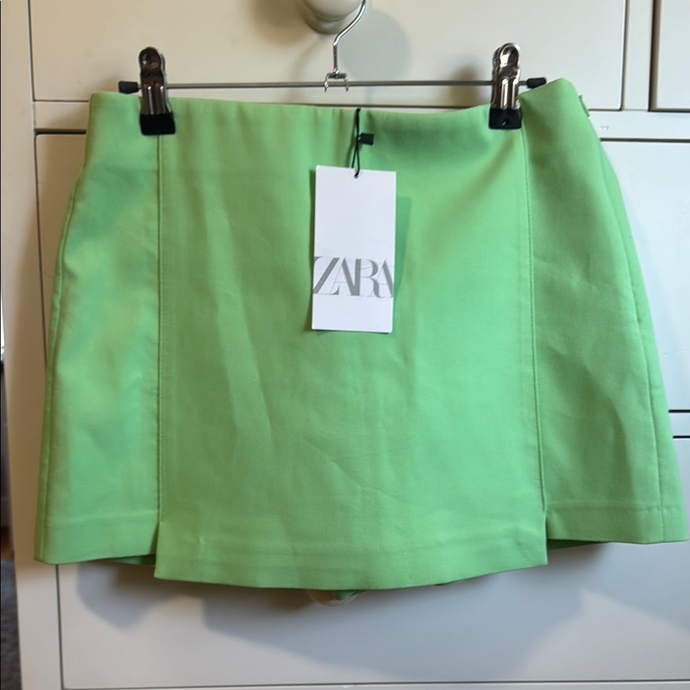 Zara Green / Lime Mini Skort Size S